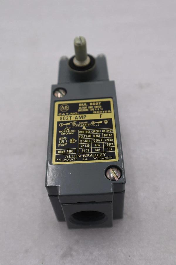Allen Bradley 802T-AMP Ser  F Oiltight Plug-In Maintained Limit Switch #K-2733