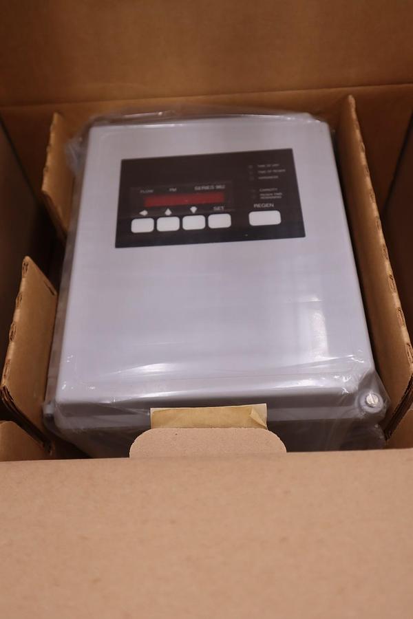 PENTAIR WATER MODEL E951-10F1-S000B PART 1079516 CONTROL BOX NEW STOCK GF-1144