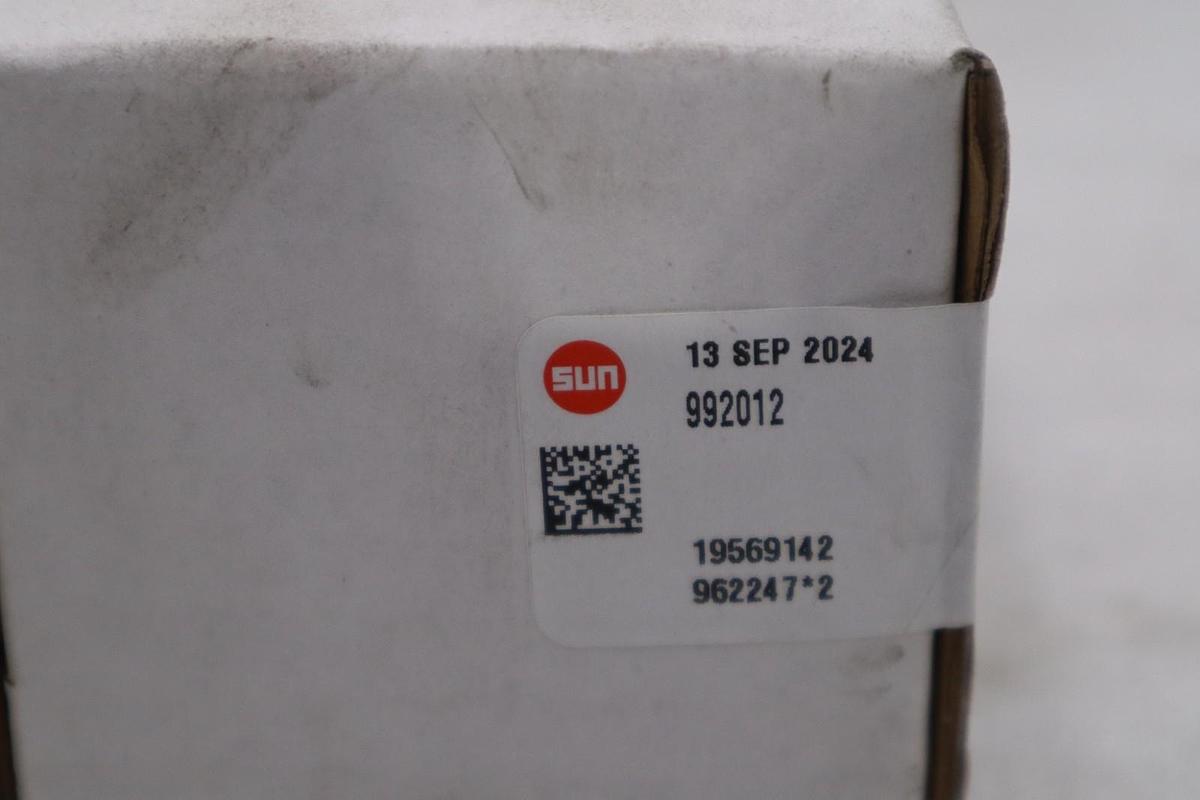 SUN HYDRAULICS 992012 STUD KIT - NEW IN BOX - STOCK GF221A