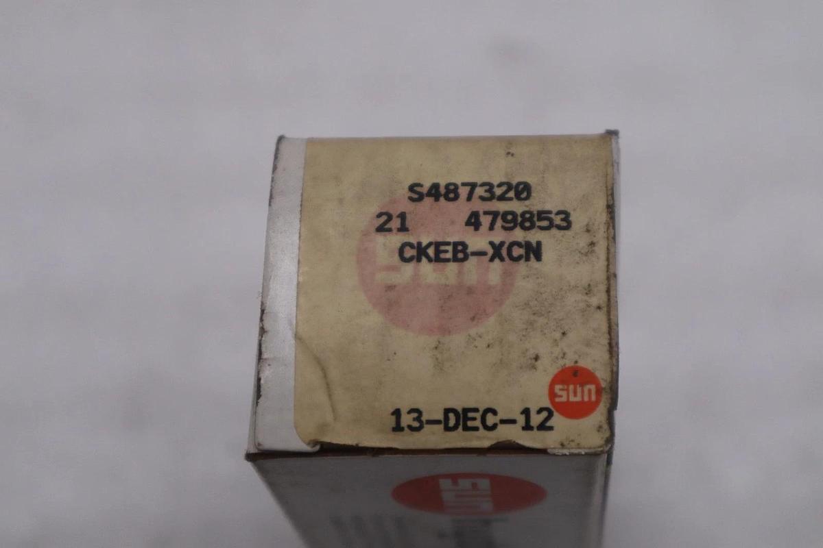 NEW OPEN BOX Sun Hydraulics CKEB-XCN Hydraulic Check Valve STK GF328A