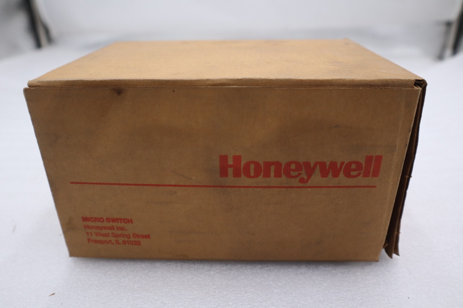 NEW HONEYWELL MICRO SWITCH  FE-TRB CONTROL BASE MODULE STOCK 4542