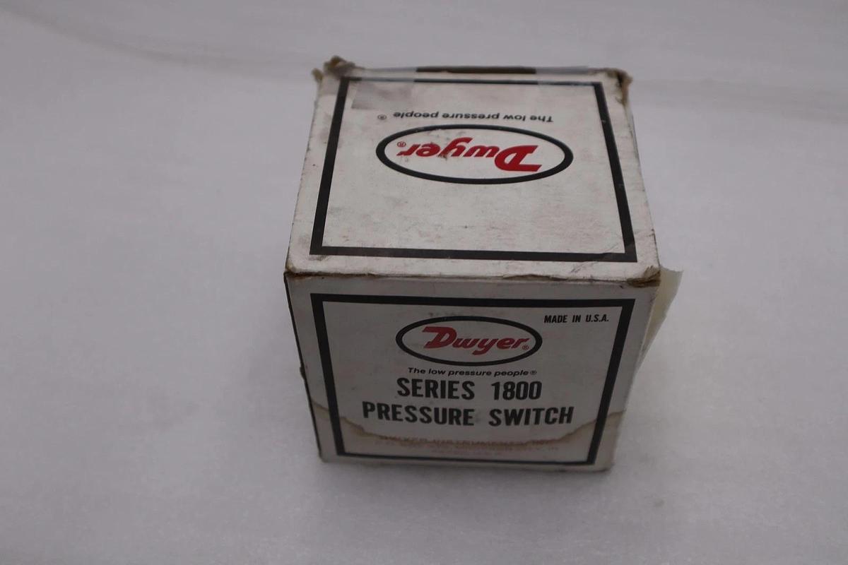 Used DWYER SERIES 1800 PRESSURE SWITCH 1823-0 - NEW IN BOX - STOCK L213CC