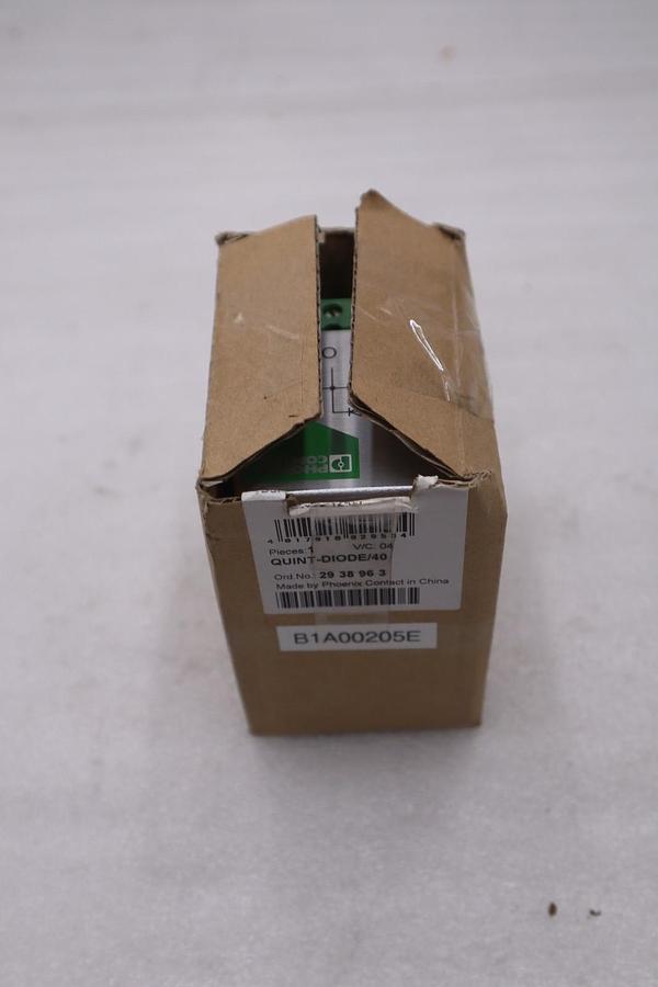 Used NEW OPEN BOX Phoenix Power Redundancy Module QUINT-DIODE/40 2938963 STK 868B