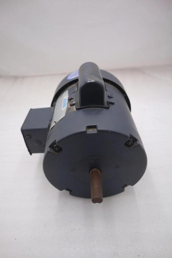 LEESON 110016 A6C17FB3G MOTOR 1/2 HP 115V STOCK #M-7