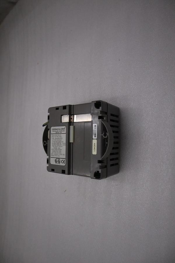 Used Giddings & Lewis M.1300.7372 R1 Input Module 24VDC SINK/SOURCE STOCK 5157A