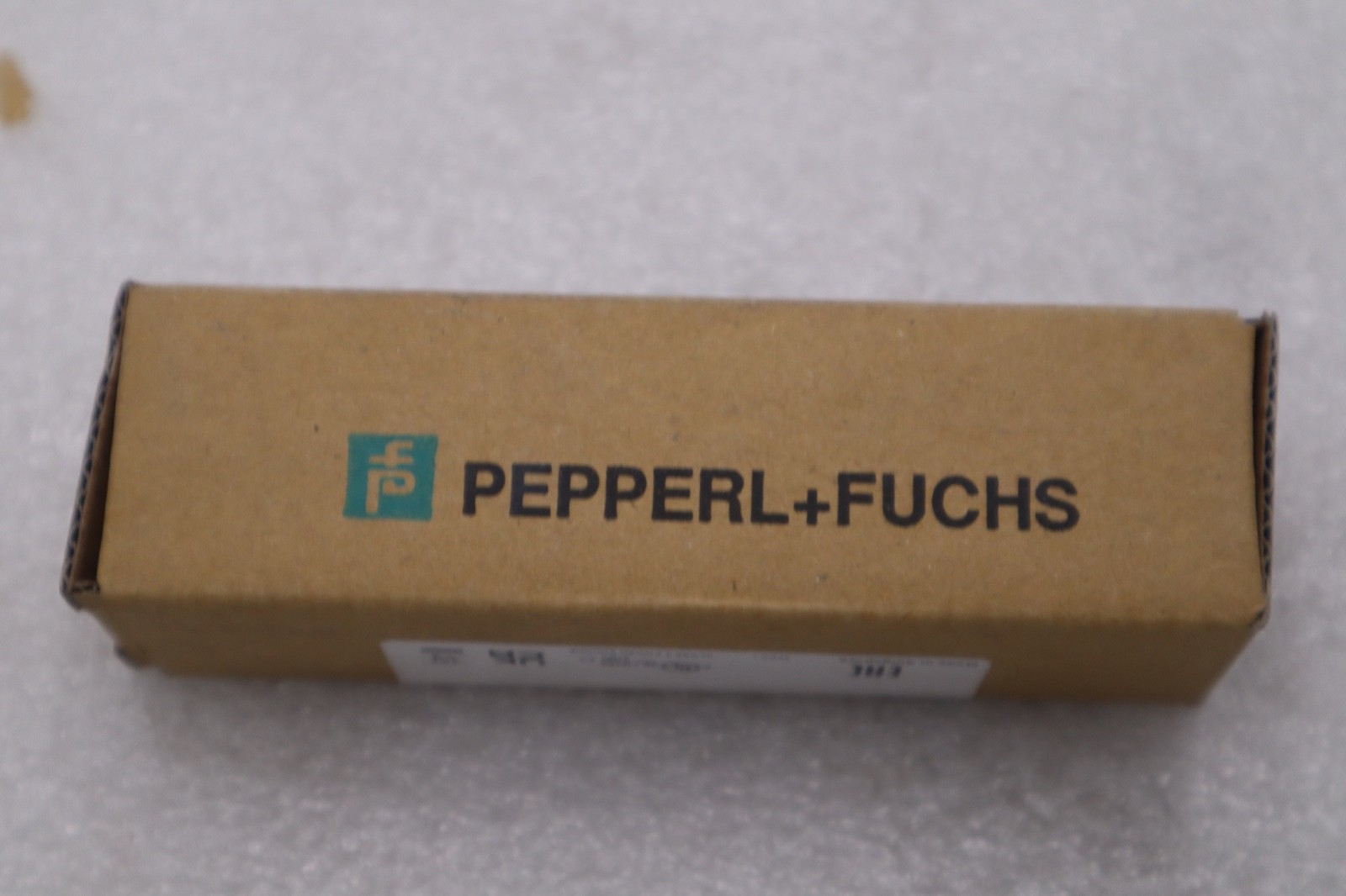 Used PEPPERL+FUCHS 40000151110566 UB500-18GM75-E5-V15 STOCK #K-1950A