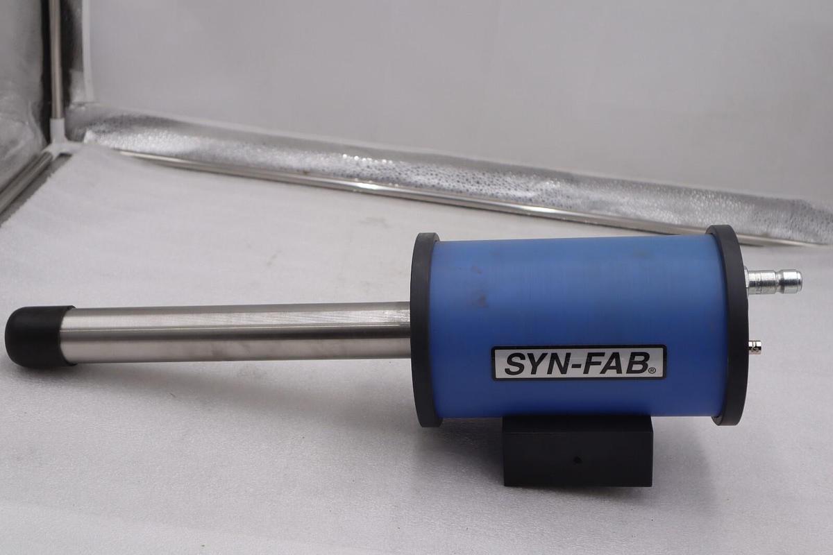 Used SYN-FAB SF11C High Temperature Imaging System Ser # 9378 New Open Box #3560