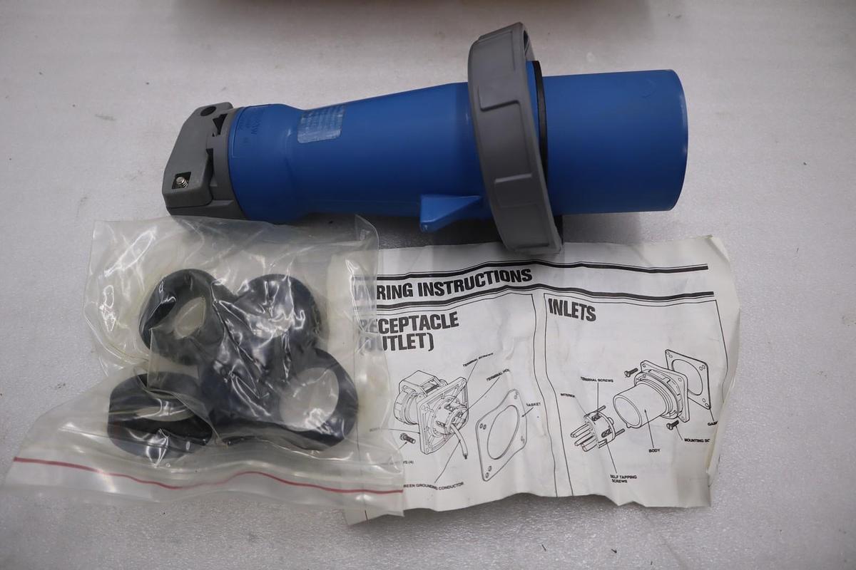 Hubbell HBL360P3W/ 360P3W Pin Sleeve Watertight Plug - STOCK 2707A