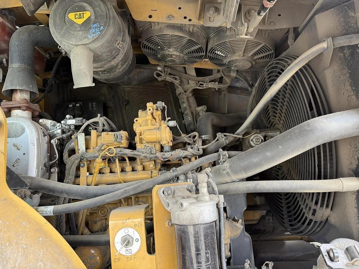 Used CATERPILLAR 914K COMPACT WHEEL LOADER (JUST SERVICED BY OEM)