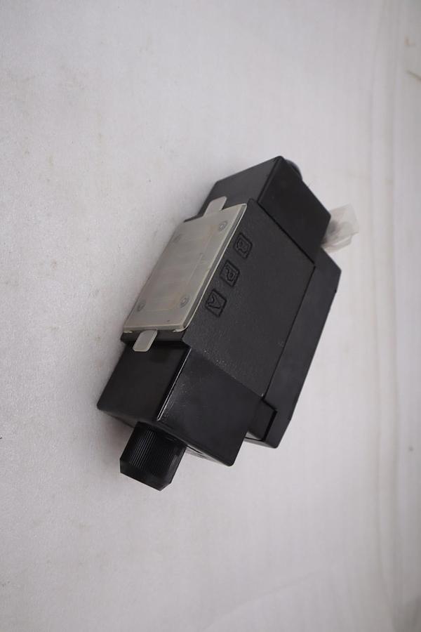CONTINENTAL HYDRAULICS VSD05M-3L-GB-60L-B DIRECTIONAL CONTROL VALVE - #GF1078