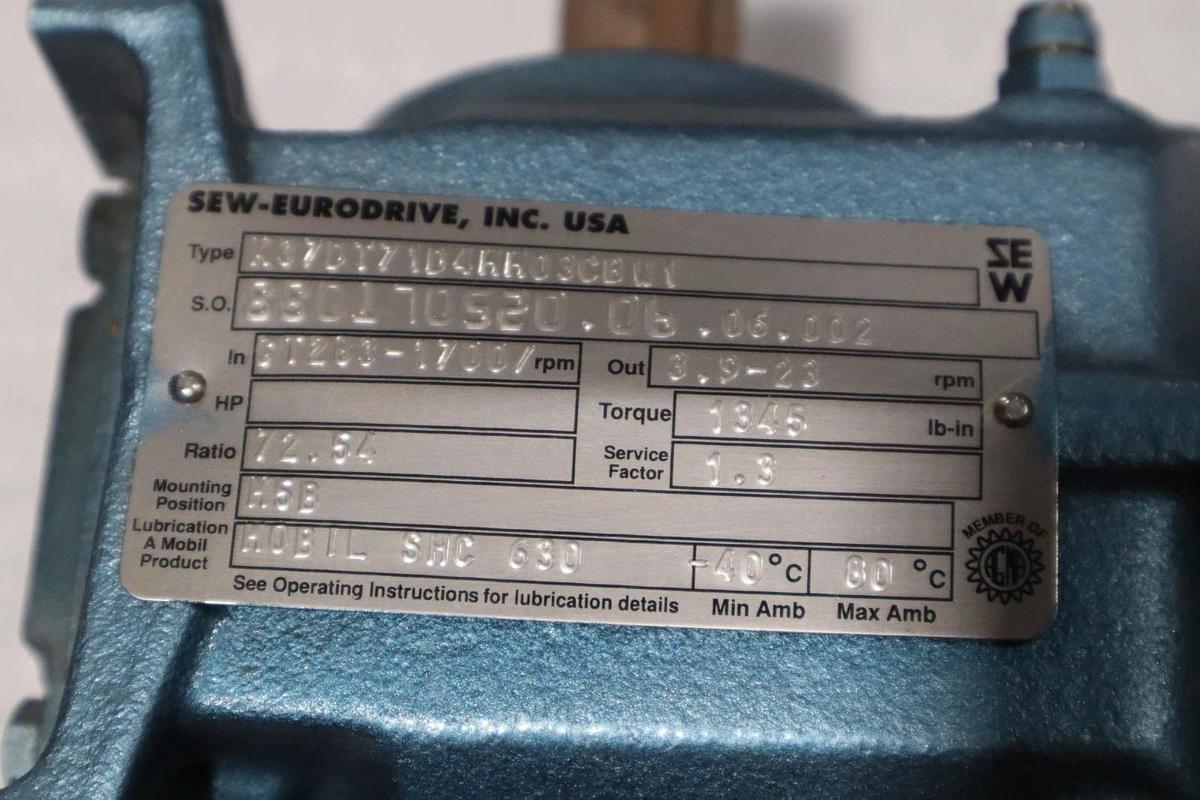 Used NEW SEW EURODRIVE DFT71D4 .5 HP GEARMOTOR STOCK HP147