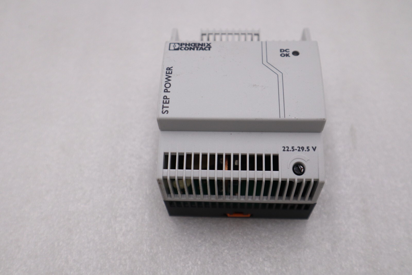 Used NEW OPEN BOX Phoenix Contact Power Supply Module 100-240V 2868651 STK H305A