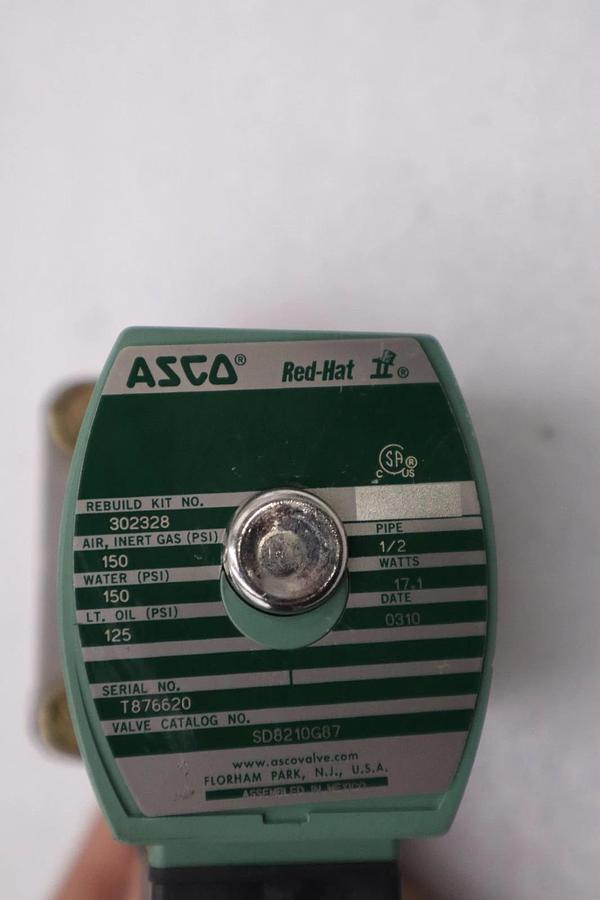 NEW OPEN BOX ASCO RED HAT SOLENOID VALVE SD8210G87 STK L88C