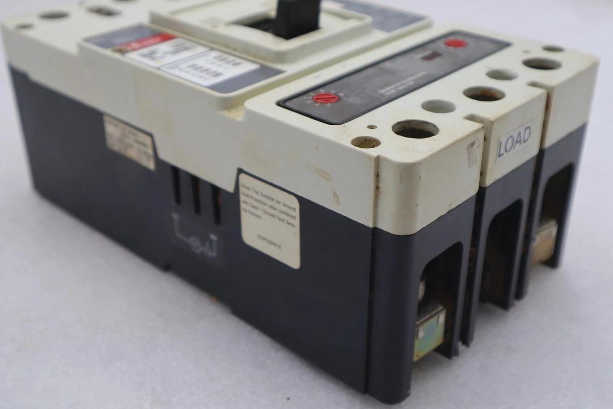 Used CUTLER-HAMMER HM2P400X5WS10 MOTOR CIRCUIT PROTECTOR SERIES C STOCK #3214