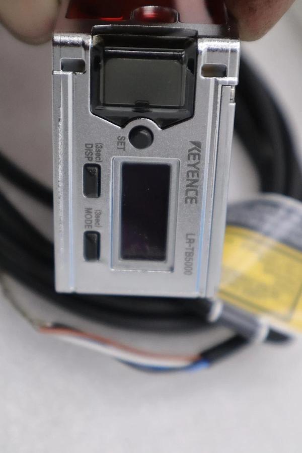 NEW OPEN BOX Keyence LR-TB5000 Laser Sensor LRTB5000 STK GF148A