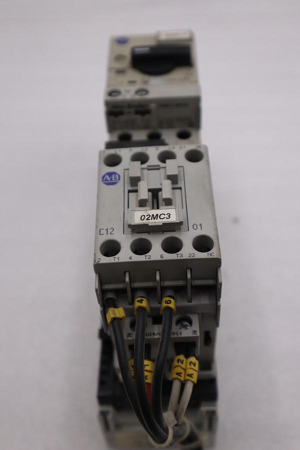 Used ALLEN BRADLEY 140M-D8N-B40 CIRCUIT BREAKER WITH 100-C12*01 CONTACTOR STOCK 4826A