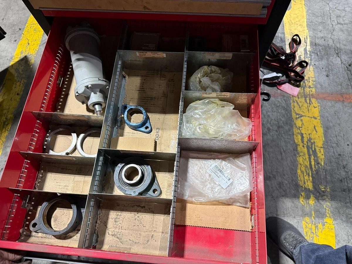 Used VIDMAR STYLE 9 DRAWER CABINET  (NO CONTENTS)