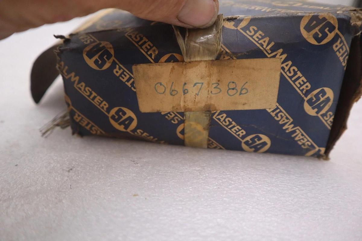SEAL MASTER P/N 3013 BEARING STOCK #B-850