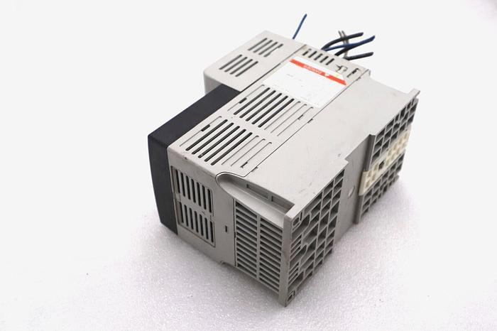 Used ALLEN BRADLEY POWERFLEX40 22BD6P0N104 SER A 3HP 480V STOCK #2094