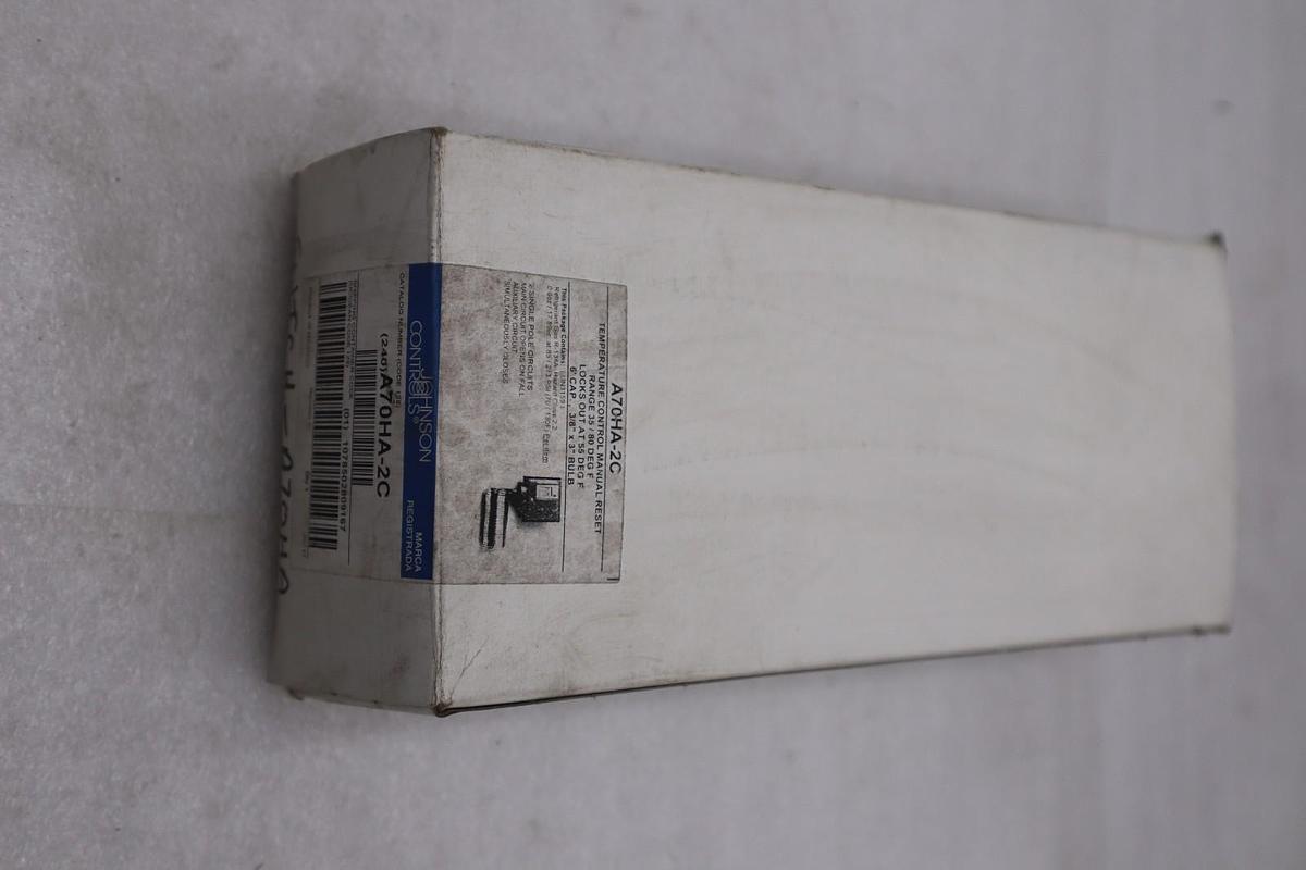 Used Johnson Controls A70HA-2C A70 Series Temperature Control STK GF172A