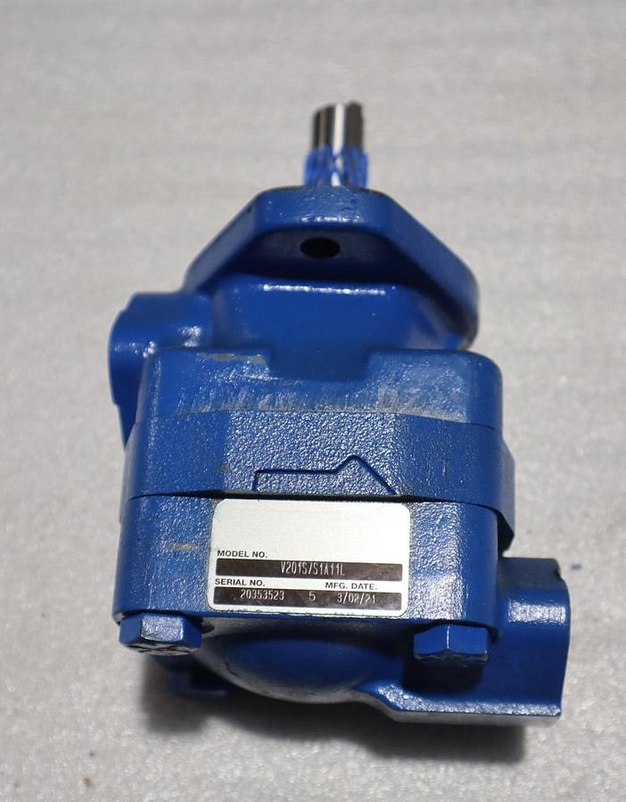 Used Vickers V201S7S1A11L Hydraulic Pump - STOCK SGF72