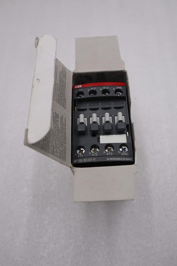 New ABB AF09-30-01-11/ AF09300111 CONTACTOR 20-60VSTOCK H275A