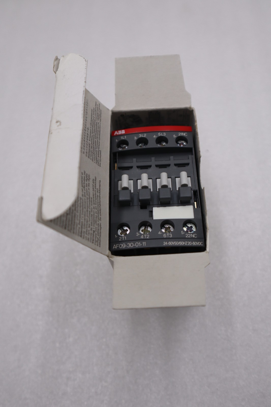 New ABB AF09-30-01-11/ AF09300111 CONTACTOR 20-60VSTOCK H275A