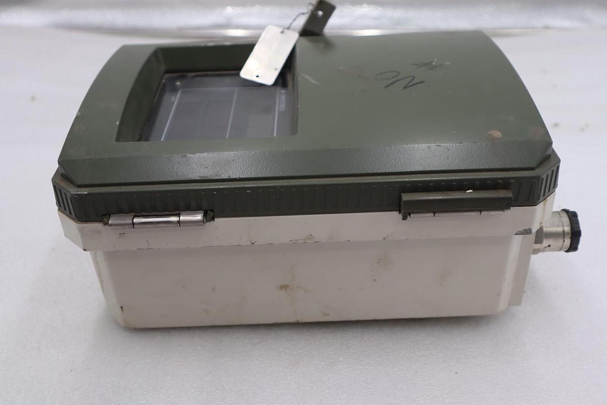 Used Magnetic Flow Converter Model AM11 100-130VDC 80-264VAC Used Stock #3494