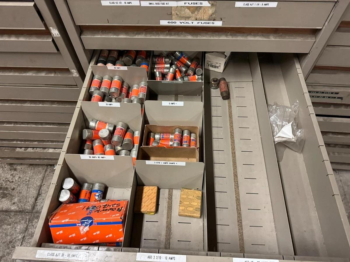 Used VIDMAR STYLE MICROFORM FILE CABINET 10 DRAWER (NO CONTENTS)