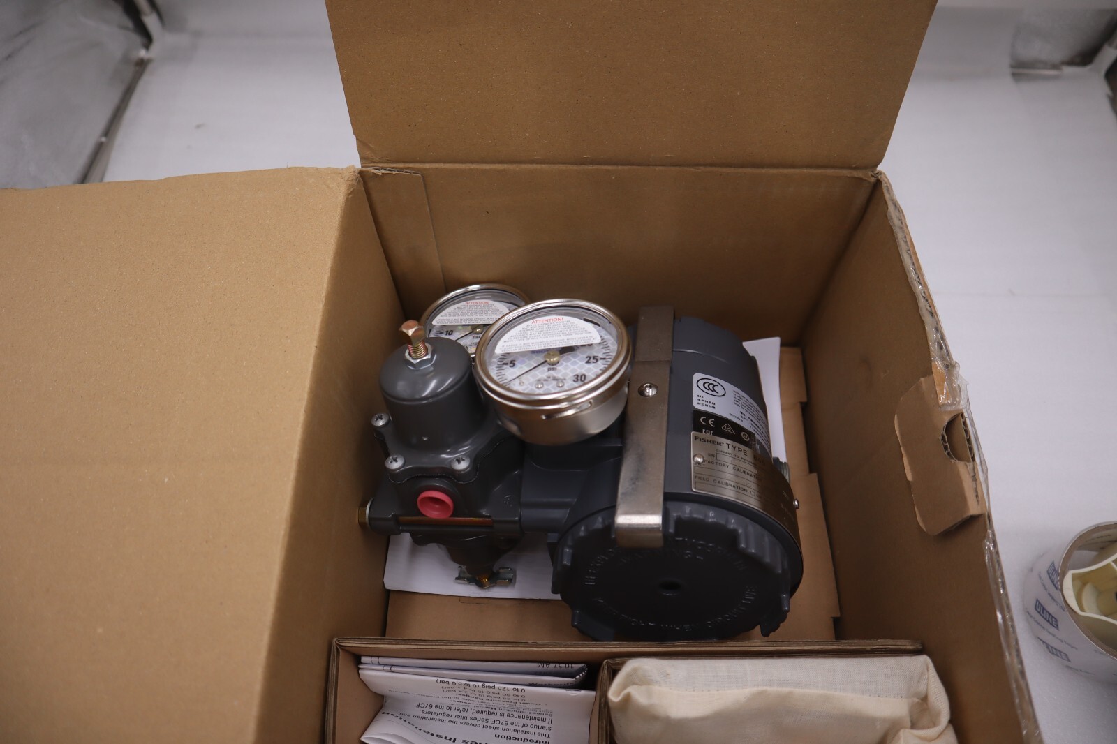 Used ROSEMOUNT FISHER TRANSDUCER 3311DS1J1B1F1  W/ FISHER 67CFR NEW  STOCK G142A