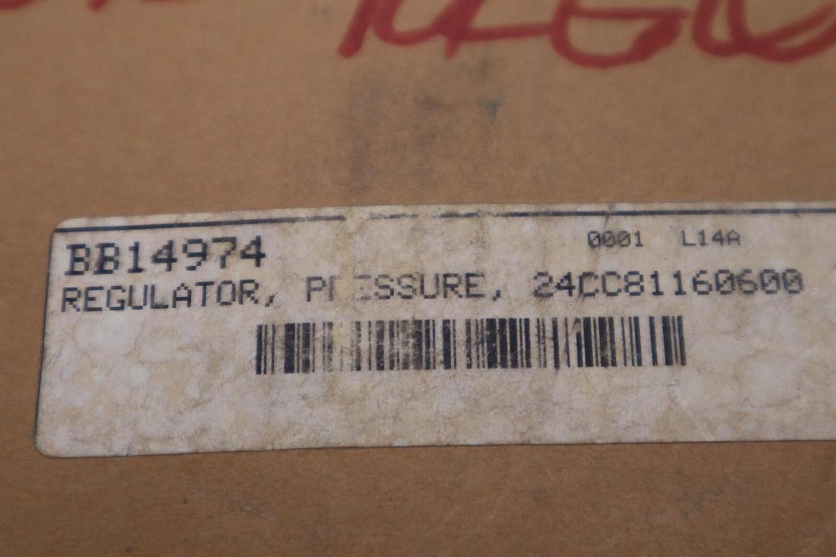 Used FAIRCHILD INDUSTRIAL PROD 24CC81160600 M/P CONVERTER W/REGULATOR STOCK 2279C