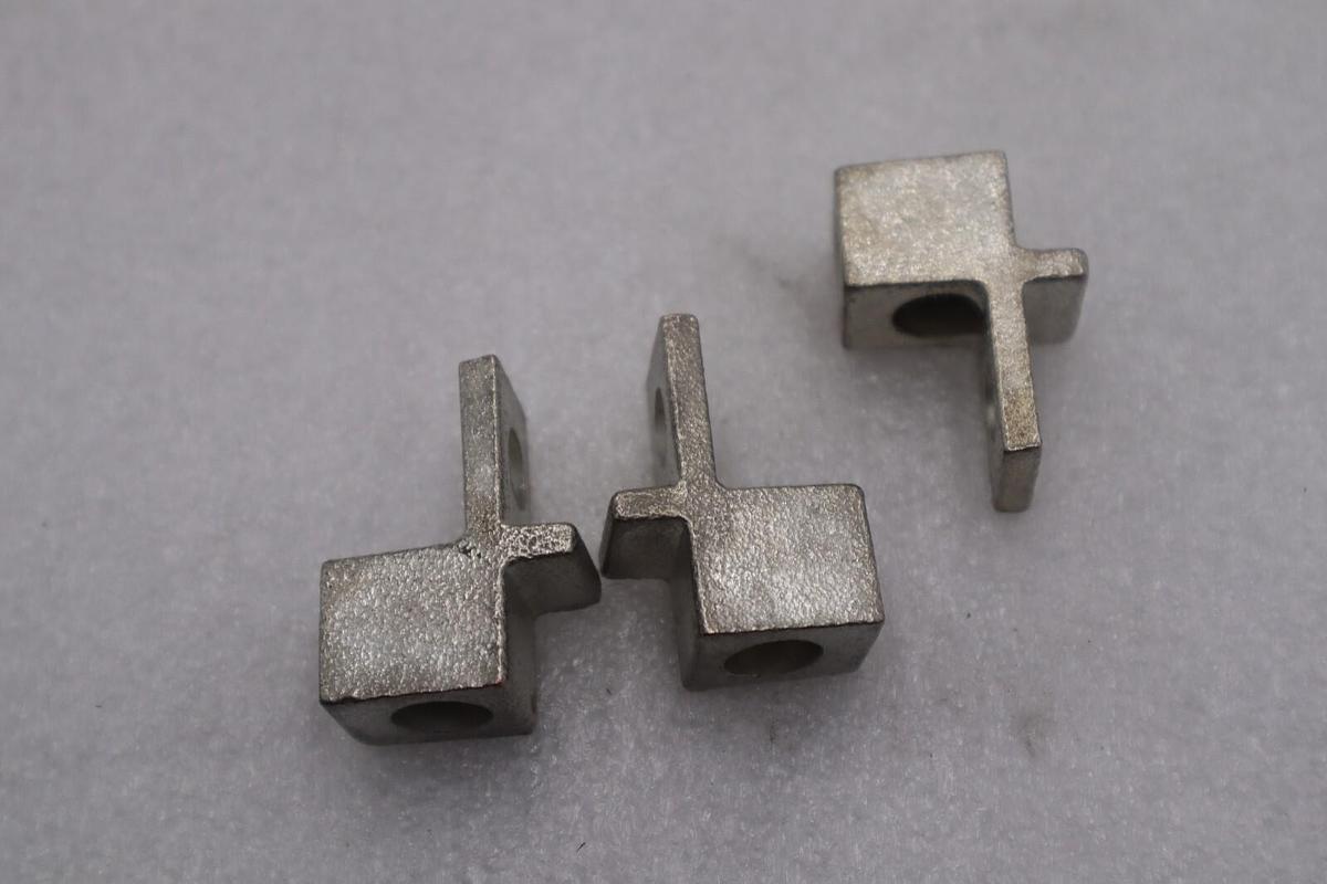 Used ALLEN BRADLEY 1494R-N2 LUG CONNECTORS NEW OPEN BOX STOCK K-3248