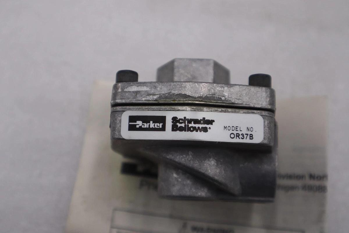 Used PARKER 0R37B 150PSI 3/8" - NEW IN BOX - STOCK GF592A