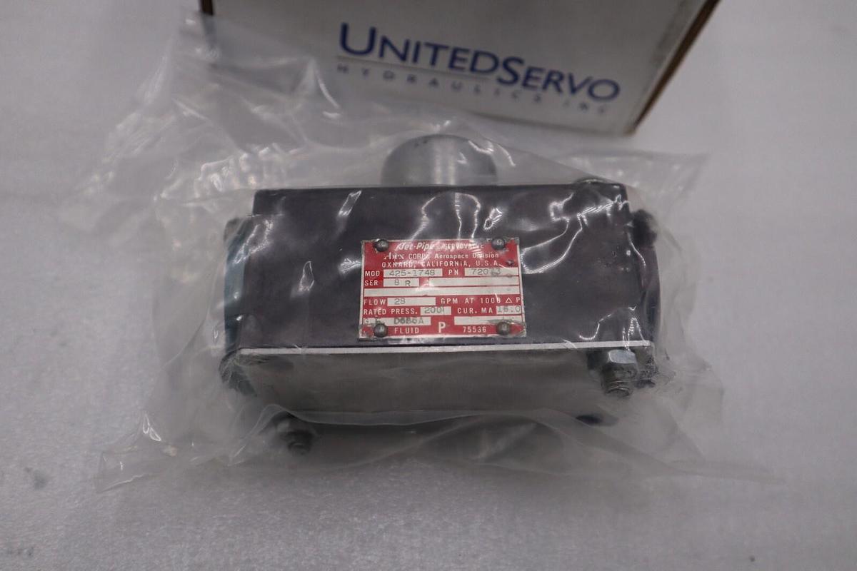 Used UNITED SERVO PARKER 75250-72073 / 425-1748 NEVER USED SERVO VALVE STOCK G58A