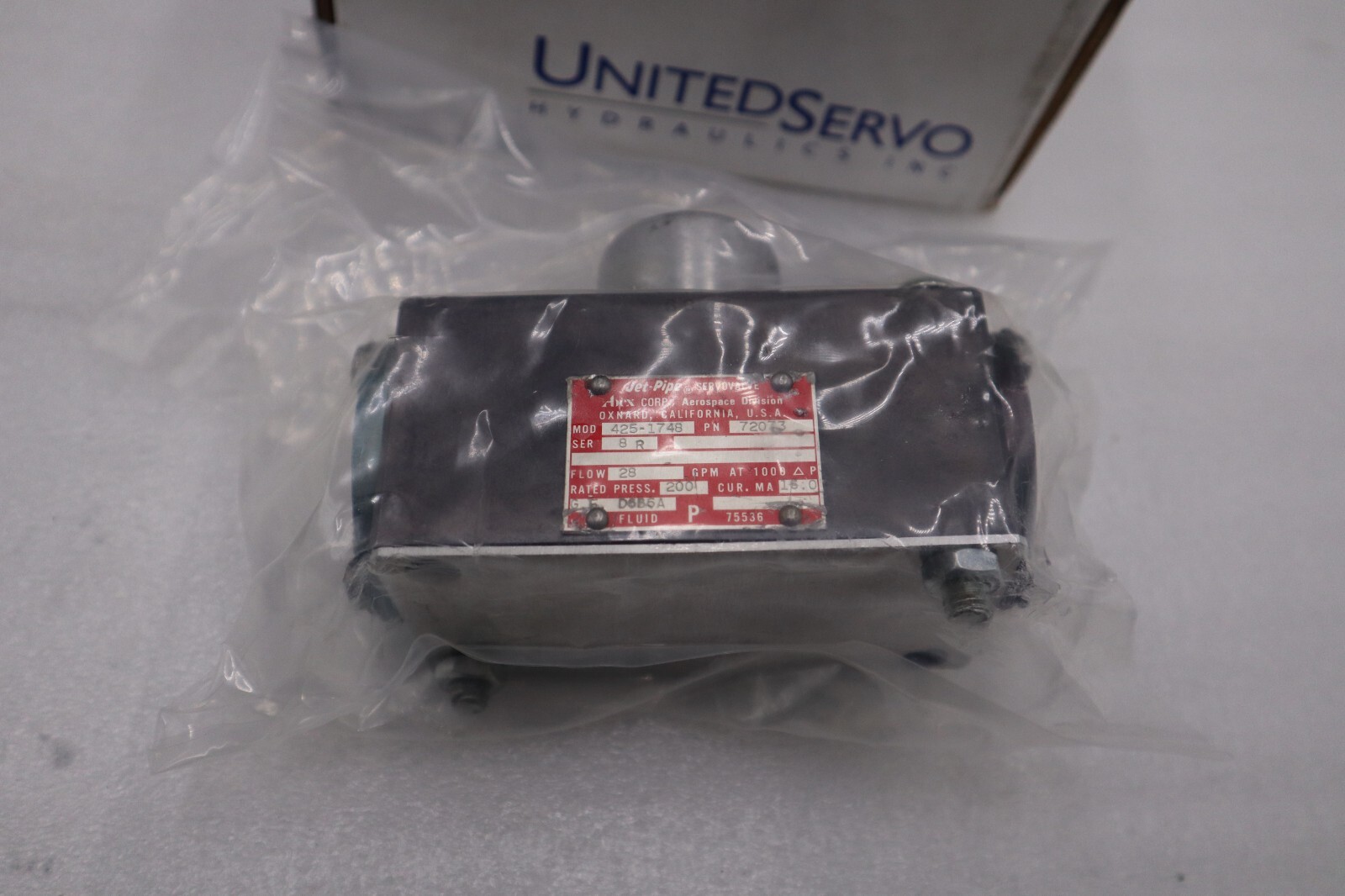 Used UNITED SERVO PARKER 75250-72073 / 425-1748 NEVER USED SERVO VALVE STOCK G58A
