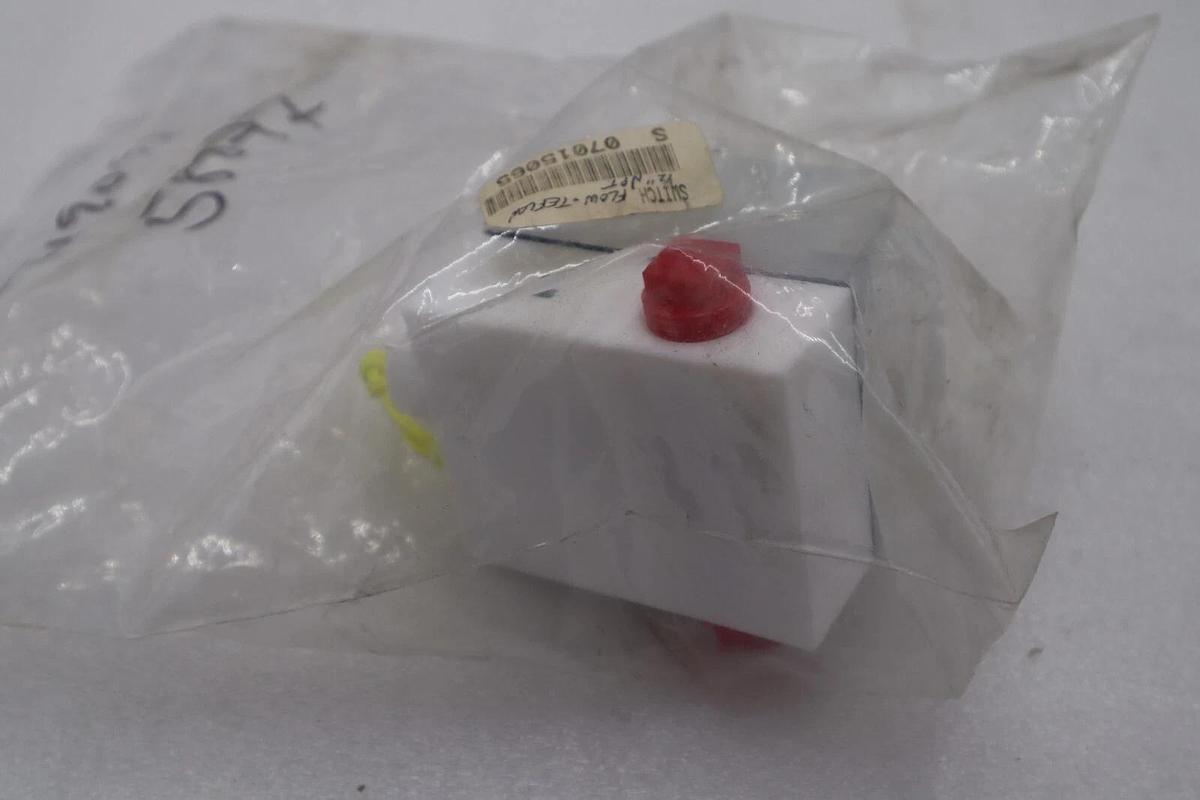 Used NEW Applied Materials AMAT Malema Teflon Flow Switch STOCK #K-1798