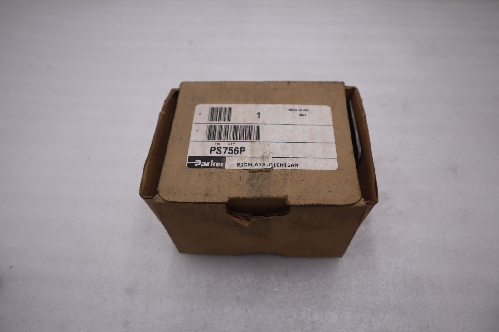 PARKER PS756P / PS756P (NEW IN BOX) - STOCK GF683A