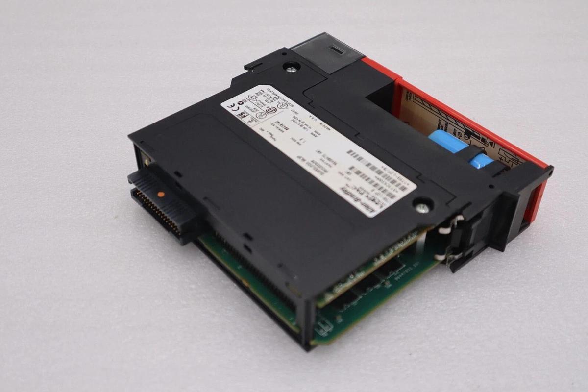 Used ALLEN BRADLEY 1756-LSP SERIES B GUARDLOGIX PROCESSOR STOCK 853C