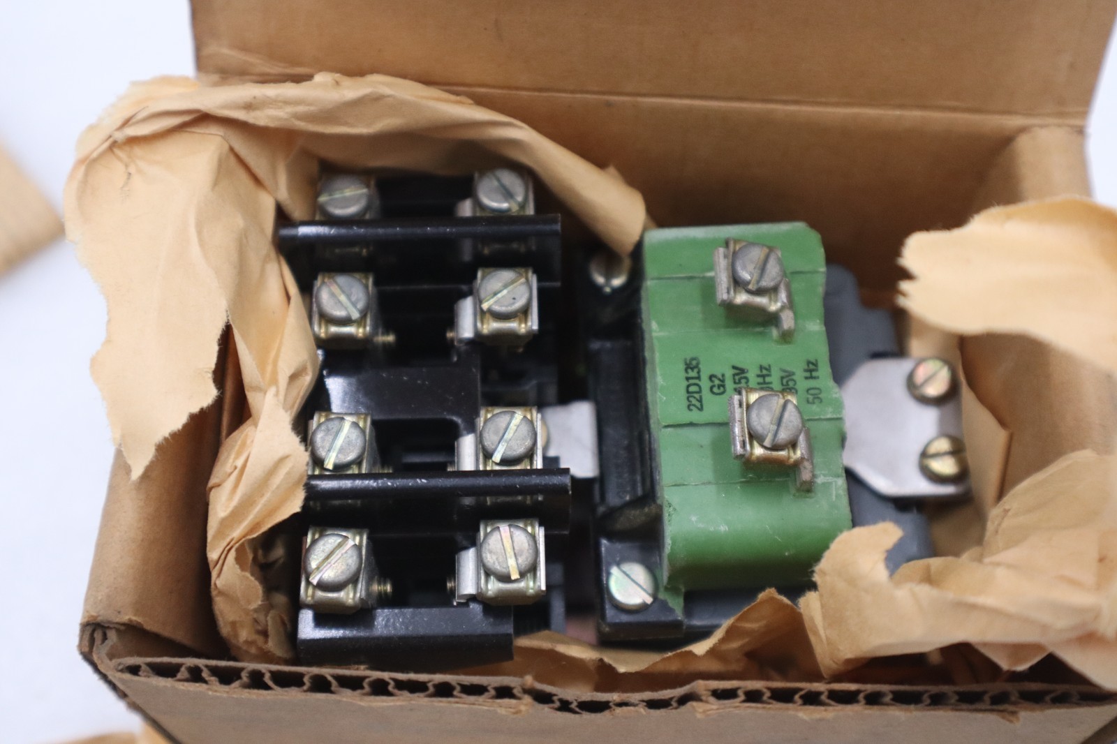 Used NEW OPEN BOX GENERAL ELECTRIC CR2810A14AC2 600V 10A STK GF123A