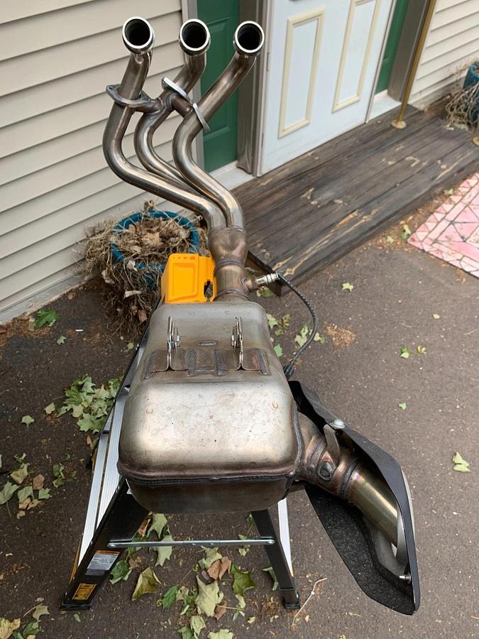 Used 2020 MT-09 stock exhaust