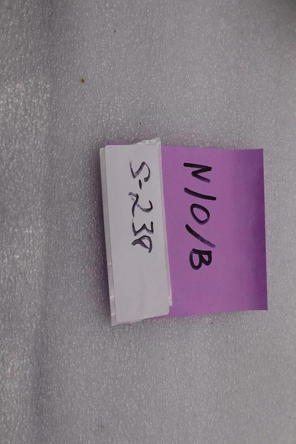 NEW FANUC MODEL 10 A06B-0501-B751 AC SERVO MOTOR 2000 RPM STOCK S-238