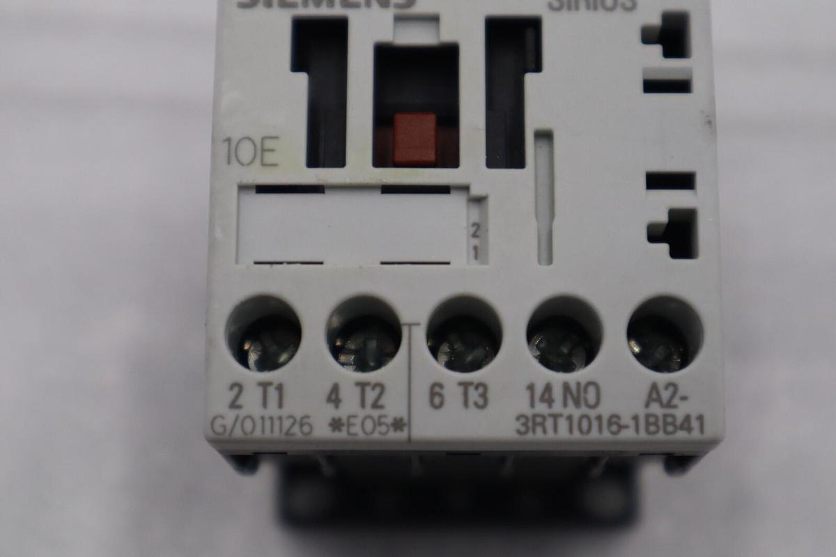 Used LOT OF 4 - SIEMENS 3RT1016-1BB41 CONTACTOR STOCK 5434