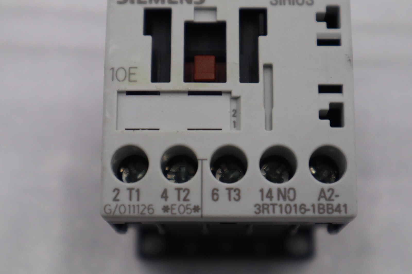 Used LOT OF 4 - SIEMENS 3RT1016-1BB41 CONTACTOR STOCK 5434