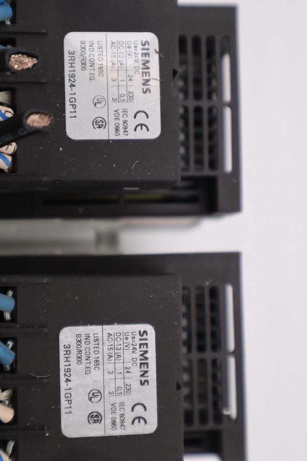 Used LOT OF 2 Siemens 3RH1921-1HA22-3AA1 Auxillary Contact Block STOCK H1850