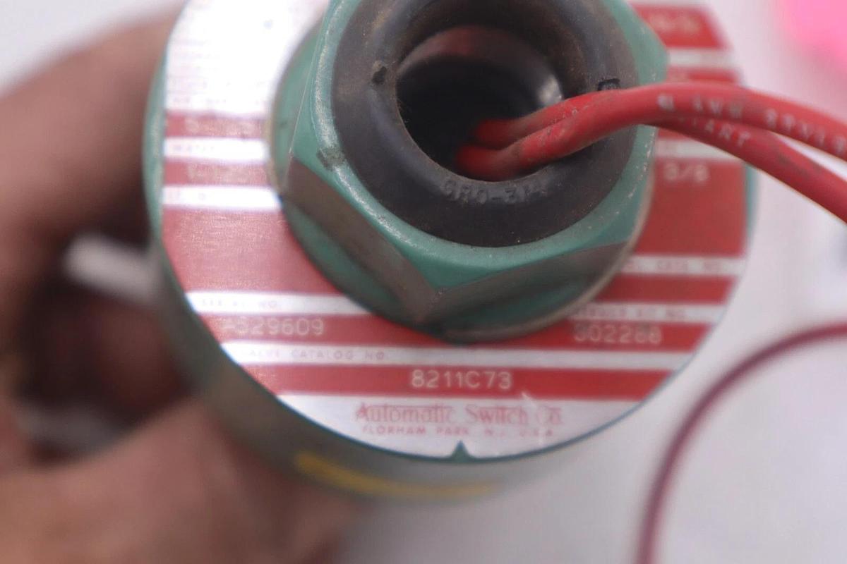 ASCO 8211C73 AUTOMATIC SWITCH SOLINOID VALVES STOCK #K-3645