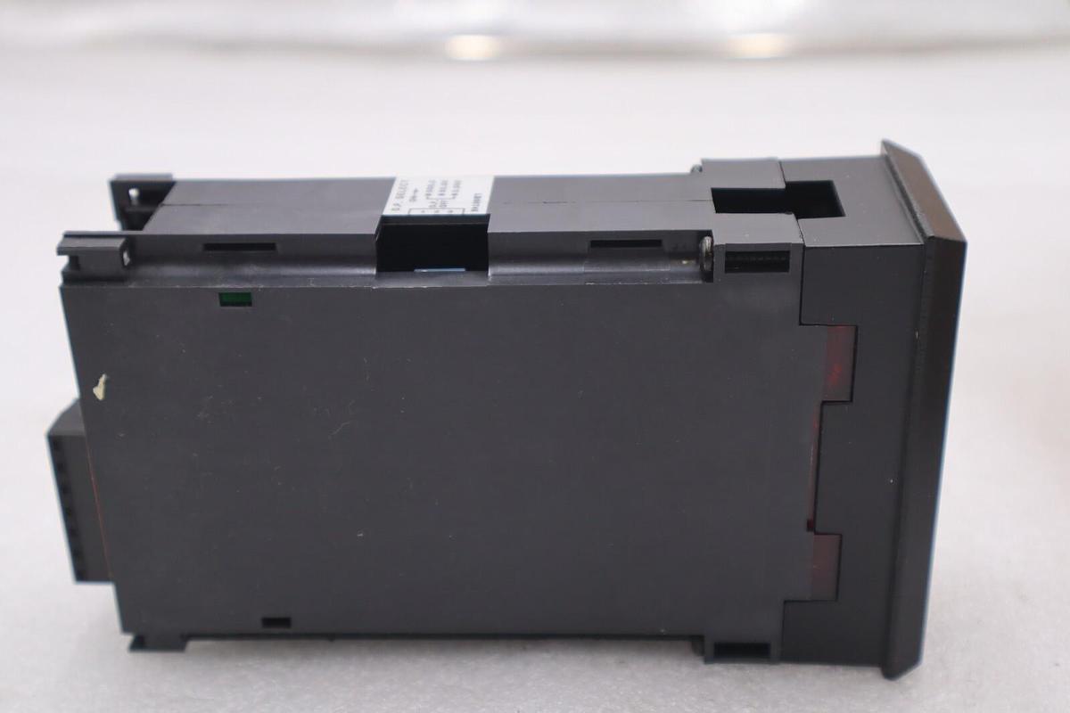 Used Red Lion APLCL401 Current Loop Indicator New Stock 2974