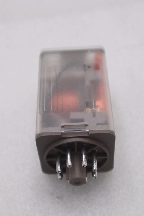 Used Allen Bradley 700-HA32A1  DPDT 120V Relay NEW OPEN BOX STOCK K-3251