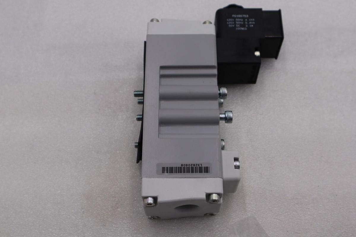 PARKER 145PSIG 120/60VAC 4:1VA PNEUMATIC SOLENOID VALVE NIB H11WXBBL53C STK L538