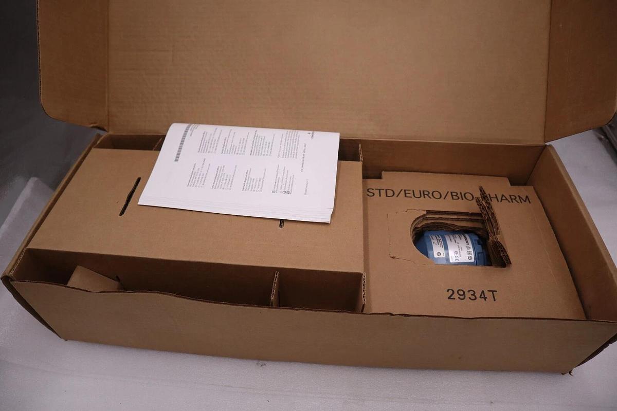 Used ROSEMOUNT , 248HAK6A2XA, TEMP. TRANSMITTER , 241CRWSMB1S3E0037SLE6UAE NEW IN BOX