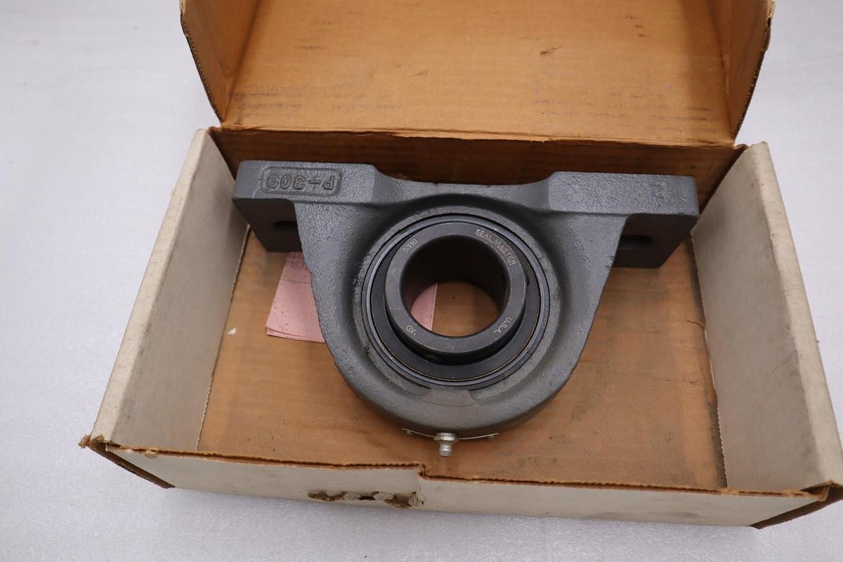 Used NEW OPEN BOX Sealmaster MP-310 Bolt Pillow Block STK GF422